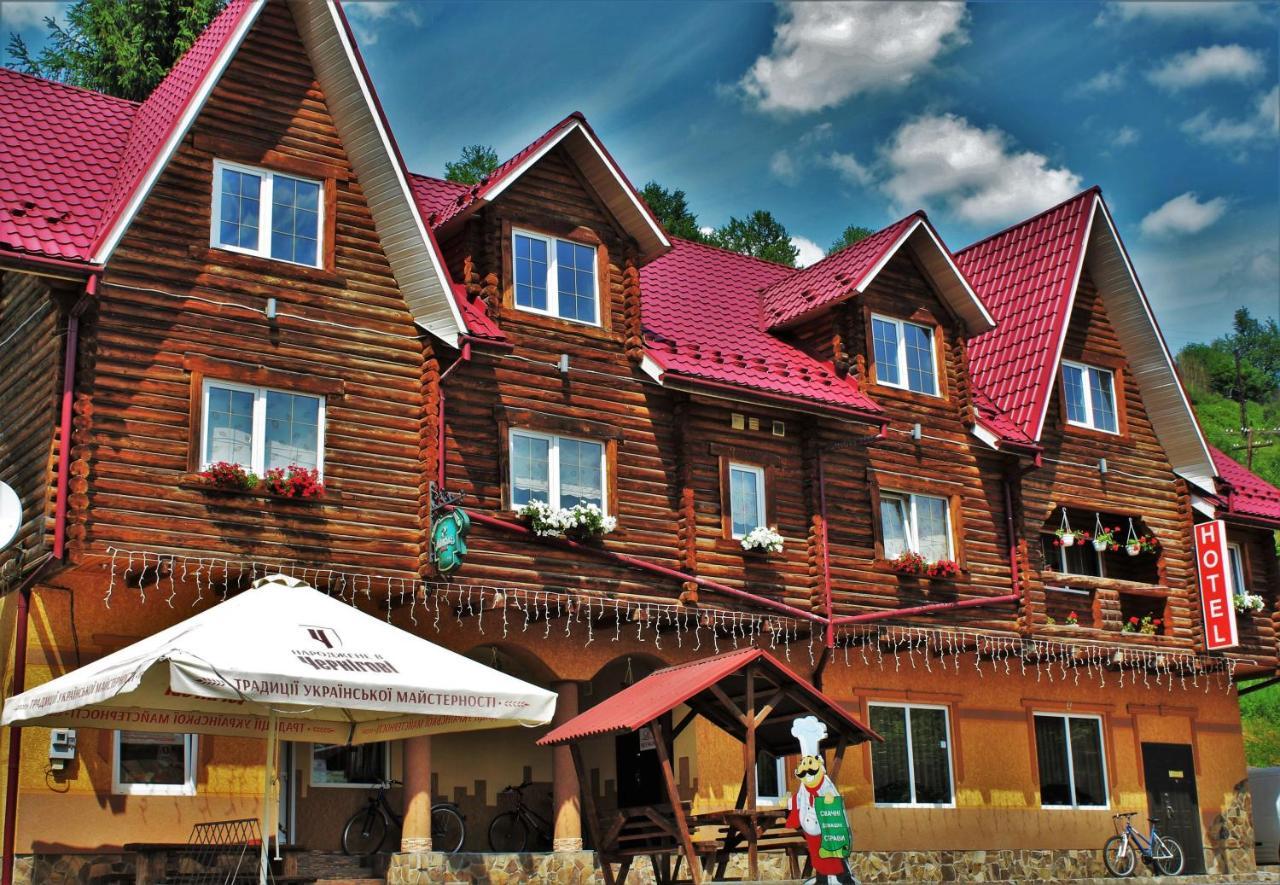 "Lian" Family Hotel & Restaurant Volosyanka  ภายนอก รูปภาพ
